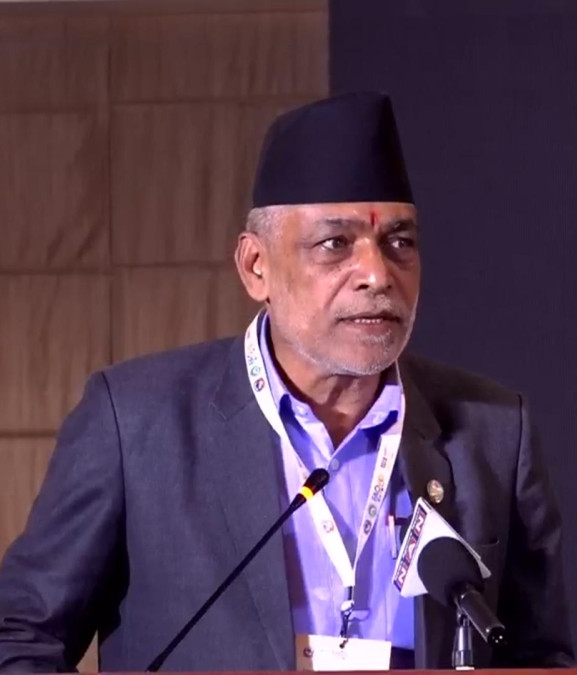 पारिवारिक खेतीलाई नाफामूलक र दिगो पेशा बनाउन ठोस कदम चाल्नुपर्छः मन्त्री अधिकारी