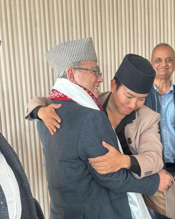 एमाले संसदीय दलको नेतामा बादल निर्विरोध