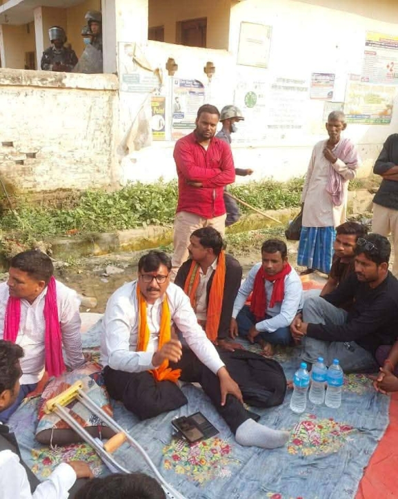 रौतहट-२ मा धाँधलीको आरोप : किरण साहद्वारा ८ केन्द्रमा पुनः मतदानको माग