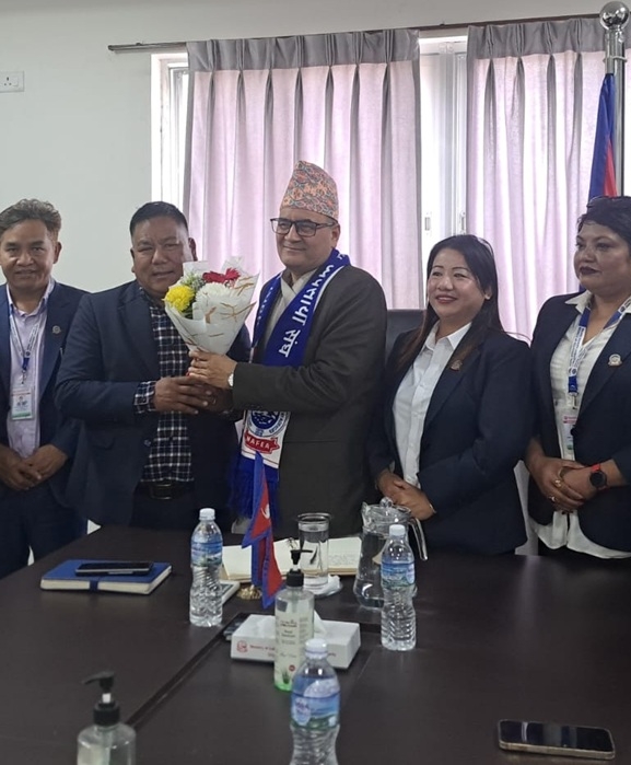 संघद्वारा श्रमसचिव काफ्लेको ध्यानाकर्षण