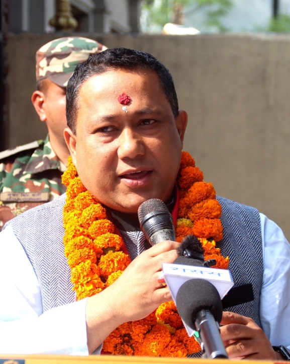 सन्तुलित परराष्ट्र सम्बन्ध विस्तारमा मन्त्री खनालको जोड