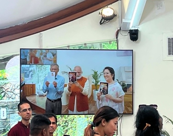‘अष्टावक्र महागीतामृत’ लोकार्पण, आत्मबोधका लागि उपयोगी कृति
