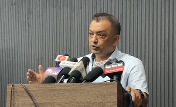 सरकारले निजी क्षेत्रका प्रतिनिधिलाई अपराधी सरह व्यवहार गरिरहेको छ : गगन थापा