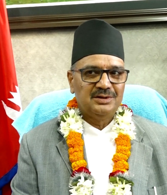 आम नागरिकलाई सुशासनको अनुभूति हुनेगरी काम गर्नेछु : नवनियुक्त श्रममन्त्री भण्डारी