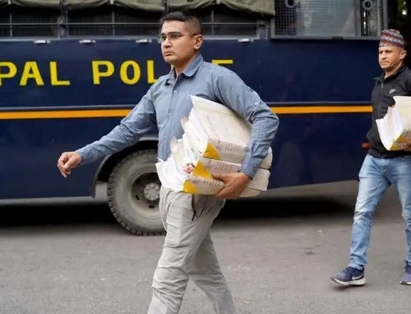 १४ महिनापछि फेरि खुल्यो फाइल