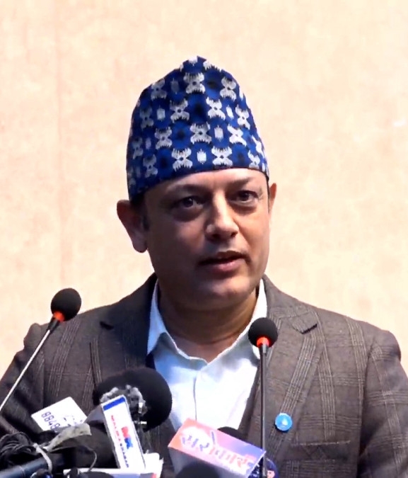 डिपी अर्यालको चेतावनी- रवि लामिछाने र परिवर्तनका पक्षधरहरुलाई नजरअन्दाज नगरियोस्