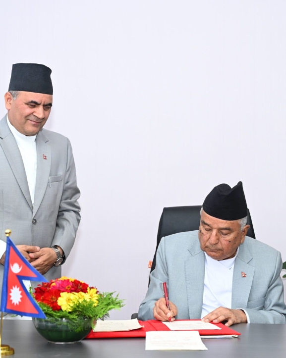 राष्ट्रपतिद्वारा प्रतिनिधिसभा सदस्य निर्वाचन (पहिलो संशोधन) अध्यादेश जारी