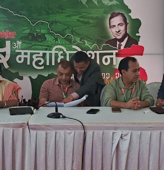 कांग्रेस केन्द्रीय समिति बैठक जारी, बन्दसत्रको एजेन्डा तय हुँदै