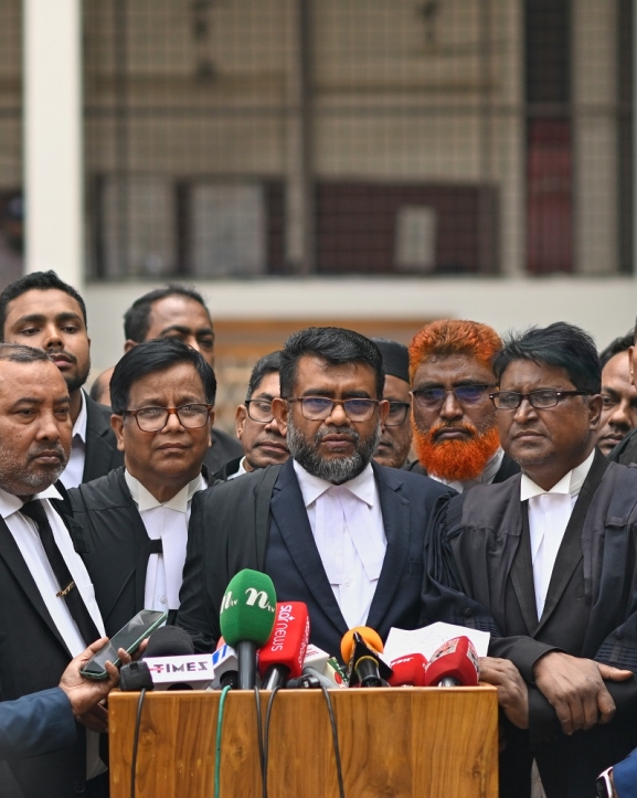 बङ्गलादेशकी पूर्वप्रधानमन्त्री हसिना र भतिजीलाई भ्रष्टाचारमा जेल सजाय