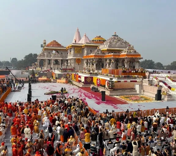 भगवानकै चोरी : अयोध्या राम मन्दिरमा आस्थाको नाममा करोडौंको 'लुट'