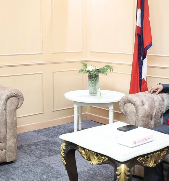 ओली र प्रचण्डबीच भेटवार्ता, के विषयमा भयो कुराकानी ?