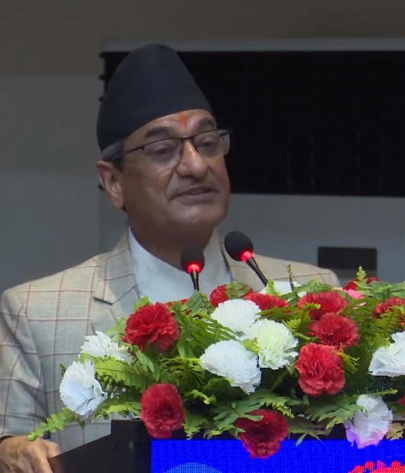 नेपाल प्रहरीलाई आगामी वर्ष तलब, पोसाक र रासनमा कमी हुँदैन : गृहमन्त्री लेखक