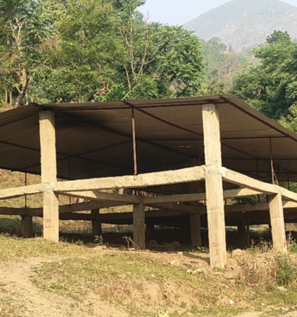 बाँफिकोटमा लाखौं लगानीका बाख्रा फर्म खाली, अनियमितताको आशंका