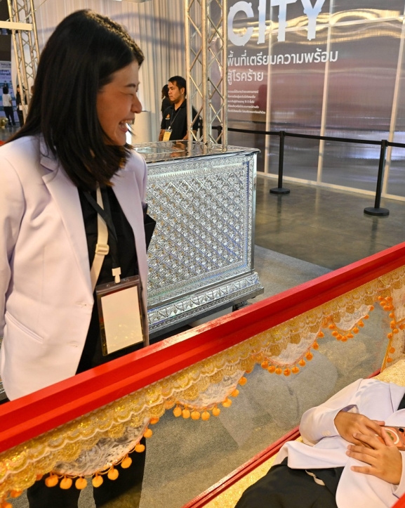 मृत्युलाई स्वीकार्न ‘डेथ फेस्ट’