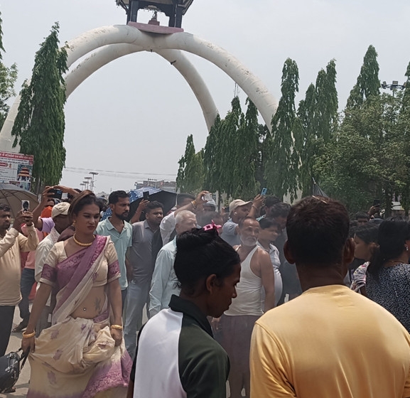हत्या आरोपीलाई पक्राउ गर्न माग गर्दै प्रदर्शन
