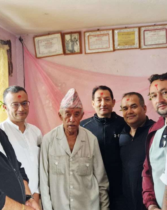 साहित्यकार खड्काद्वारा देवीको मूर्ति प्रतिस्थापनमा सहयोग