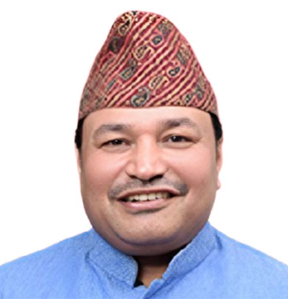 पर्सामा शङ्कास्पद वस्तुसहित उम्मेदवार पक्राउ