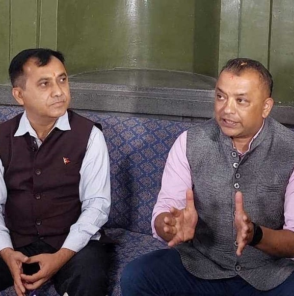 चुनावको मुखमा कांग्रेसमा तनाव, गगन–विश्वले उठाए जोखिम