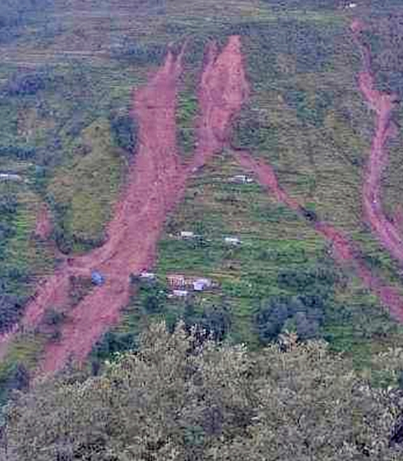 रामेछापमा पहिरोमा पुरिएर ६ जनाको मृत्यु