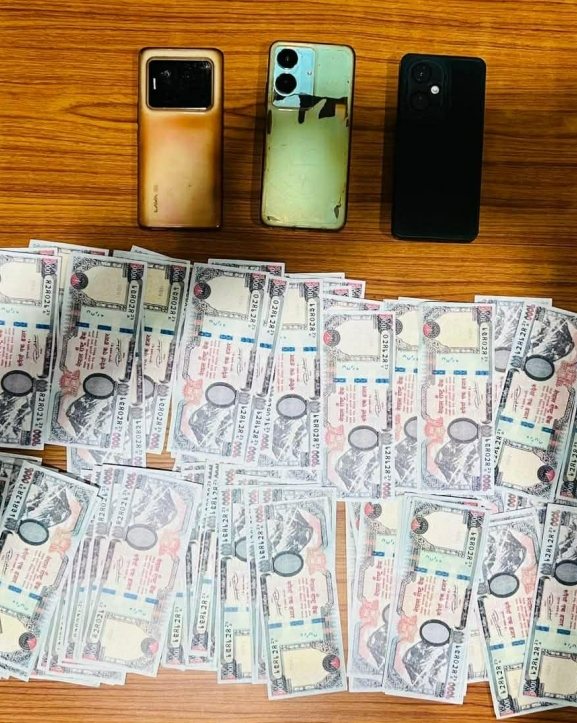 खोटा मुद्रा र १ लाख १८ हजार जाली नोट बरामद