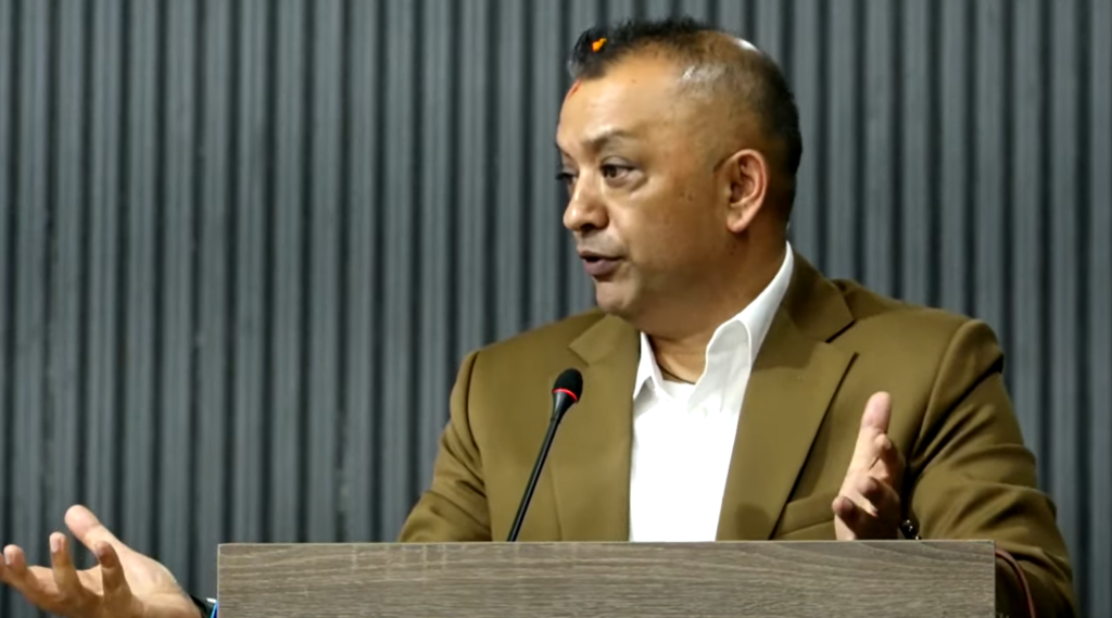 सम्पत्ति छानबिनबारे सरकारमाथि गगन थापाले उठाए प्रश्न