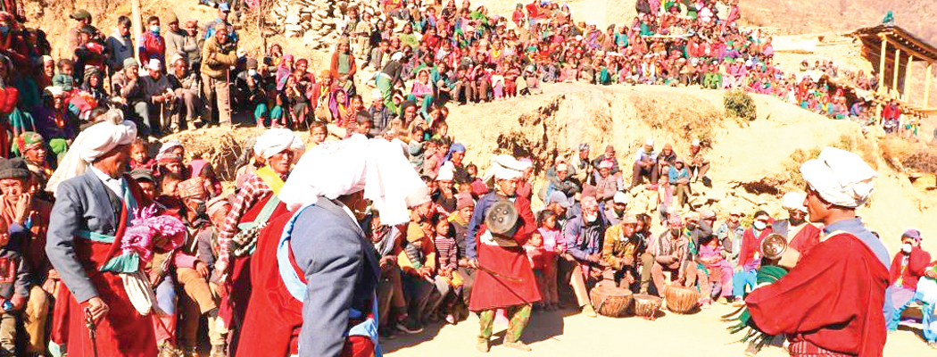 लोप हुने क्रममा जुम्लाको तरबार नाच