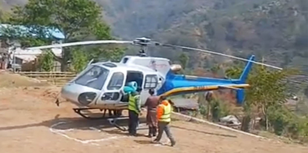 खोटाङ हेलिकप्टर दुर्घटना : घाइतेलाई उपचारका लागि काठमाडौँ ल्याइयो