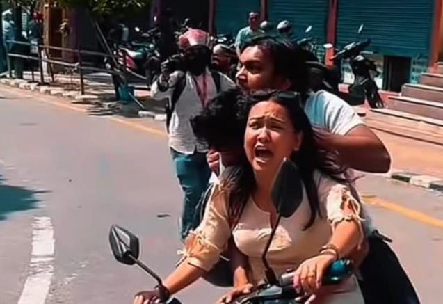 राजनीतिमा लम्किन लागेकी किशोरी 