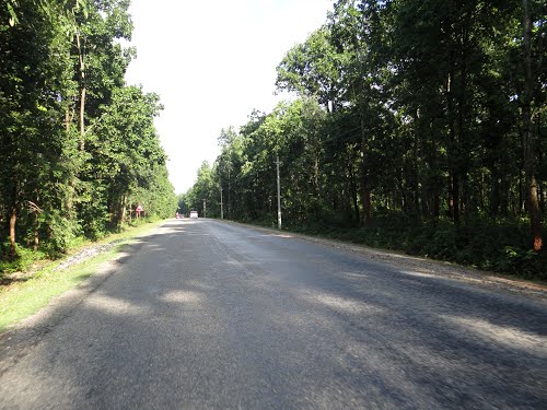 महेन्द्र राजमार्गको अतिक्रमित क्षेत्र खाली गर्न निर्देशन