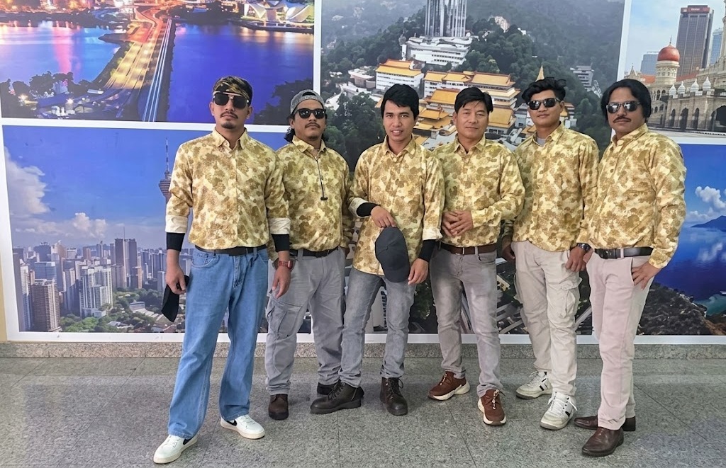 साउदी-कतारमा नेपाली : दसैंमा लड्डु !