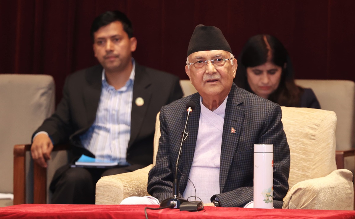 तयार भएर बस्नुस्, भोलिदेखि सदन चल्छ : प्रधानमन्त्री ओली