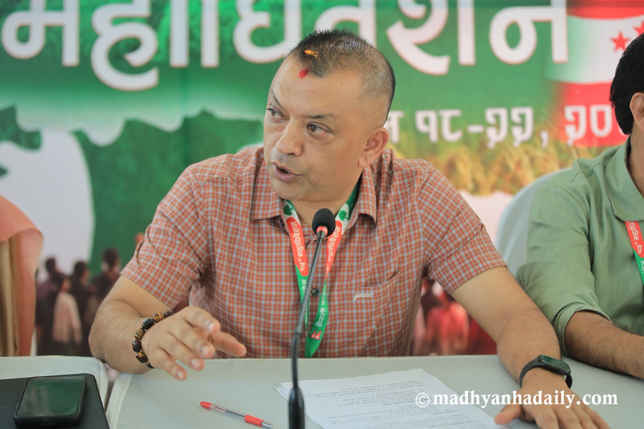 गगन थापाको राजनीतिक प्रतिवेदन केन्द्रीय समितिबाट सर्वसम्मत पारित