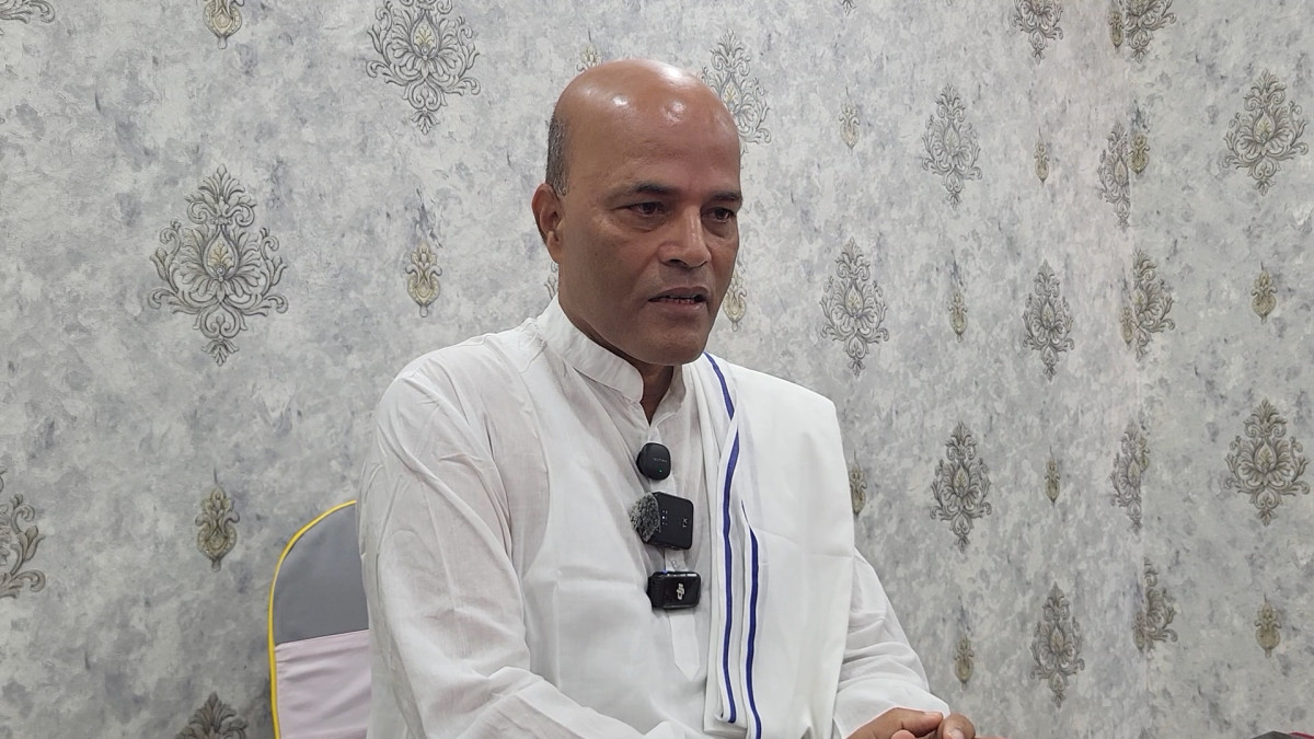 अमरेशकुमार सिंहले मेची-महाकाली पदयात्रा गर्ने