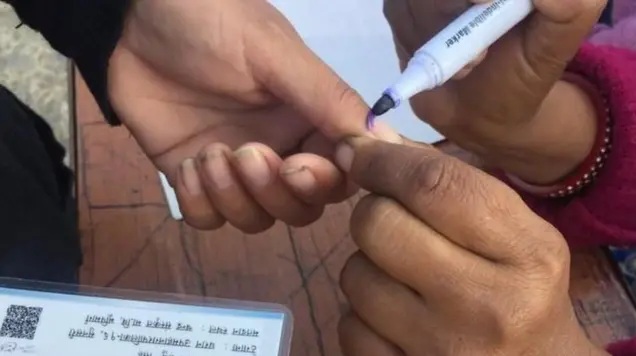 विदेशमा रहेका २१ लाख बढी नेपाली मतदानबाट वञ्चित