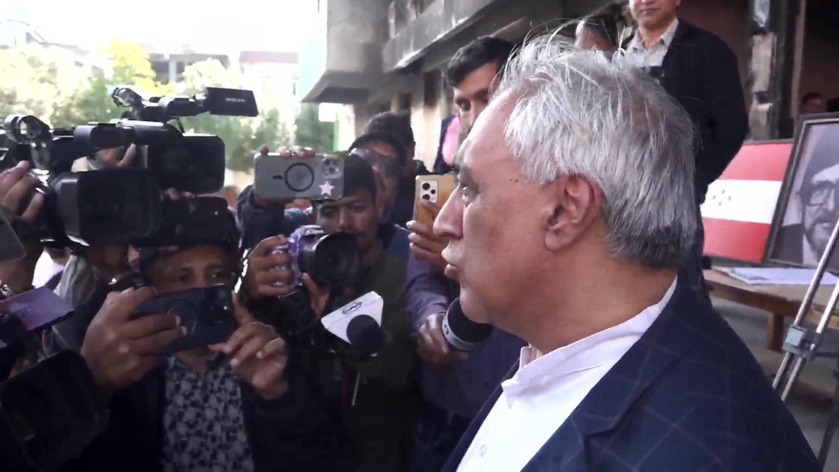 दलहरूले जेनजी पुस्तासँग समेत संवाद गरेर संविधान परिवर्तन गर्नुपर्छ : कांग्रेस नेता भण्डारी