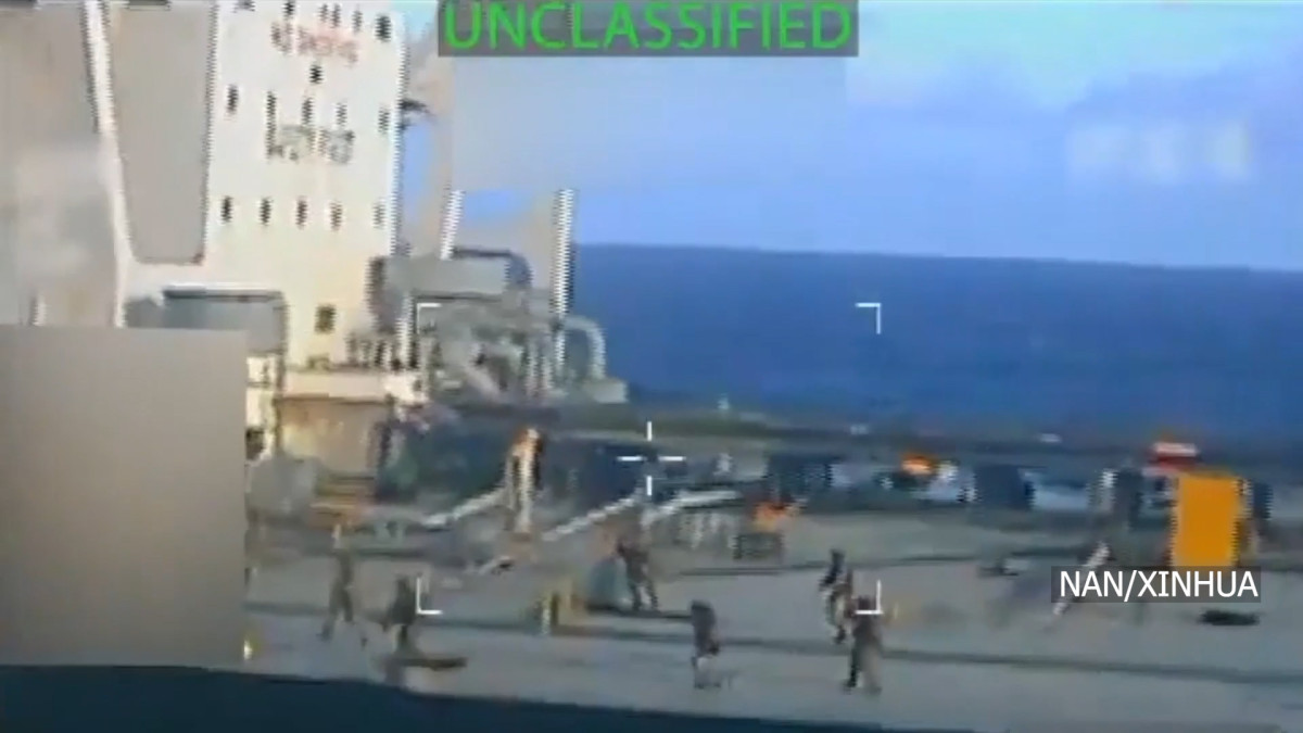 भेनेजुएलाका प्रतिवन्धित तेल ट्याङ्करहरूमा ट्रम्पद्वरा पूर्ण नाकाबन्दीको आदेश