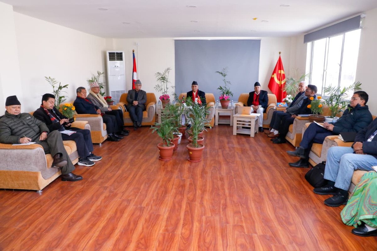 ‘देशभर एकै पटक निर्वाचन नहुन सक्छ, मनोवैज्ञानिक रुपले तयार रहनुस्’ 