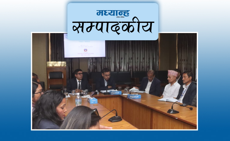 अनौपचारिक क्षेत्र समेट