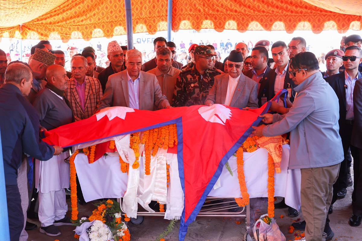 प्रधानमन्त्रीद्वारा पूर्वसभामुख ढुंगानाप्रति श्रद्धाञ्जली अर्पण