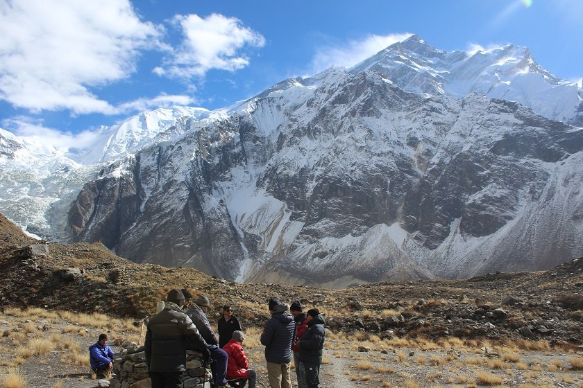 शरद ऋतुमा हिमाल आरोहणका लागि अनुमति