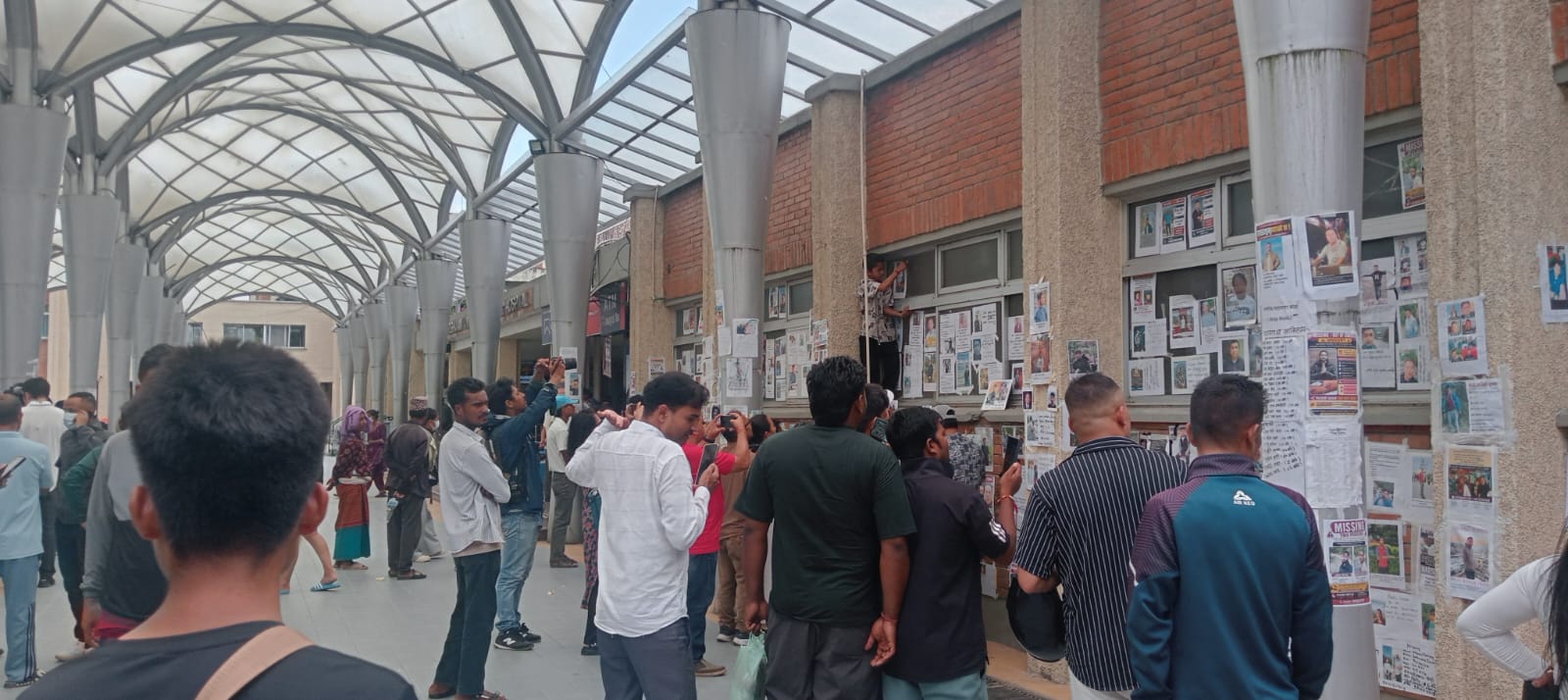 भोटेकोशी बाढी : त्रिवि शिक्षण अस्पतालमा ५९ शव ल्याइयो