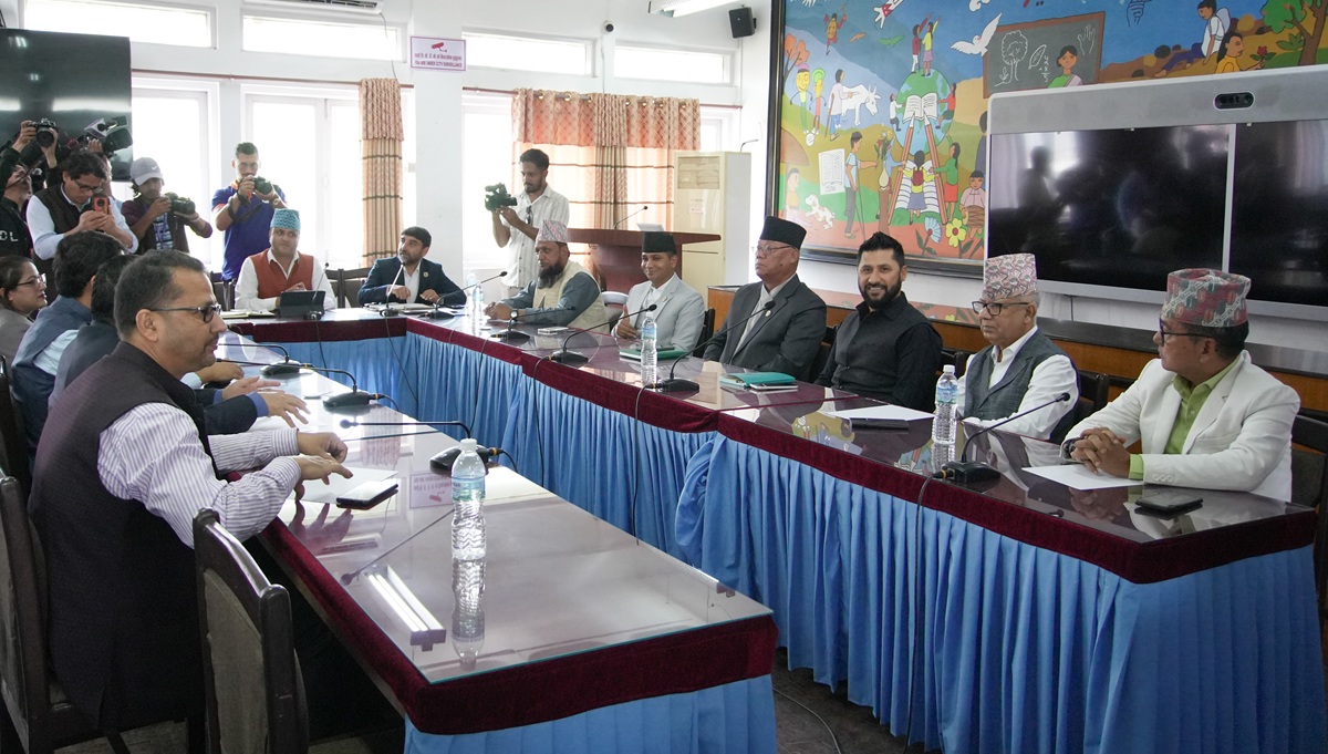 खुल्यो संवादको ढोका : बालेन सच्याउन रविलाई हैरानी