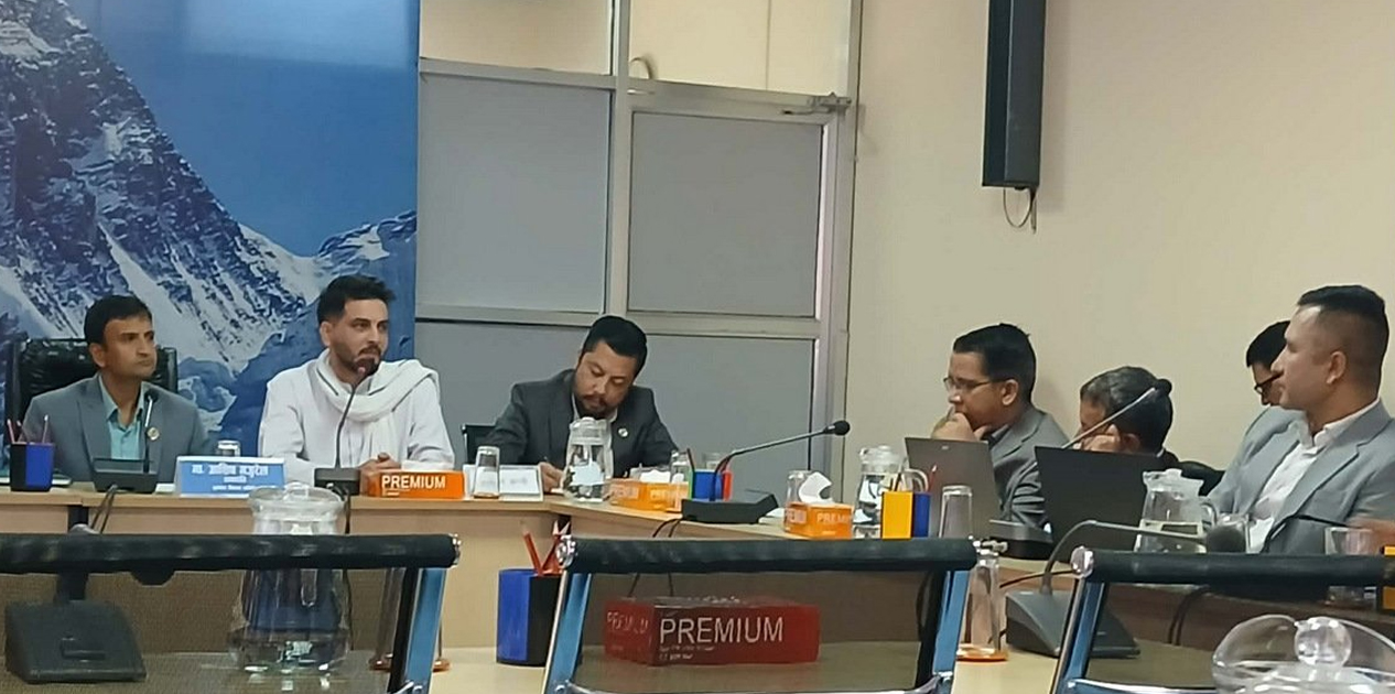 निर्माण क्षेत्रका समस्या समाधान गर्न सरकार तयार : मन्त्री लम्साल
