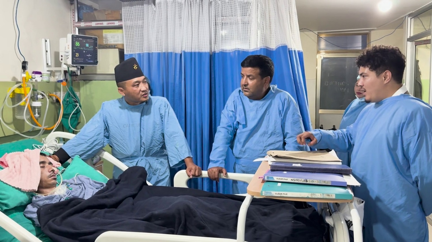 जेनजी आन्दोलनका घाइतेसँग गृहमन्त्री