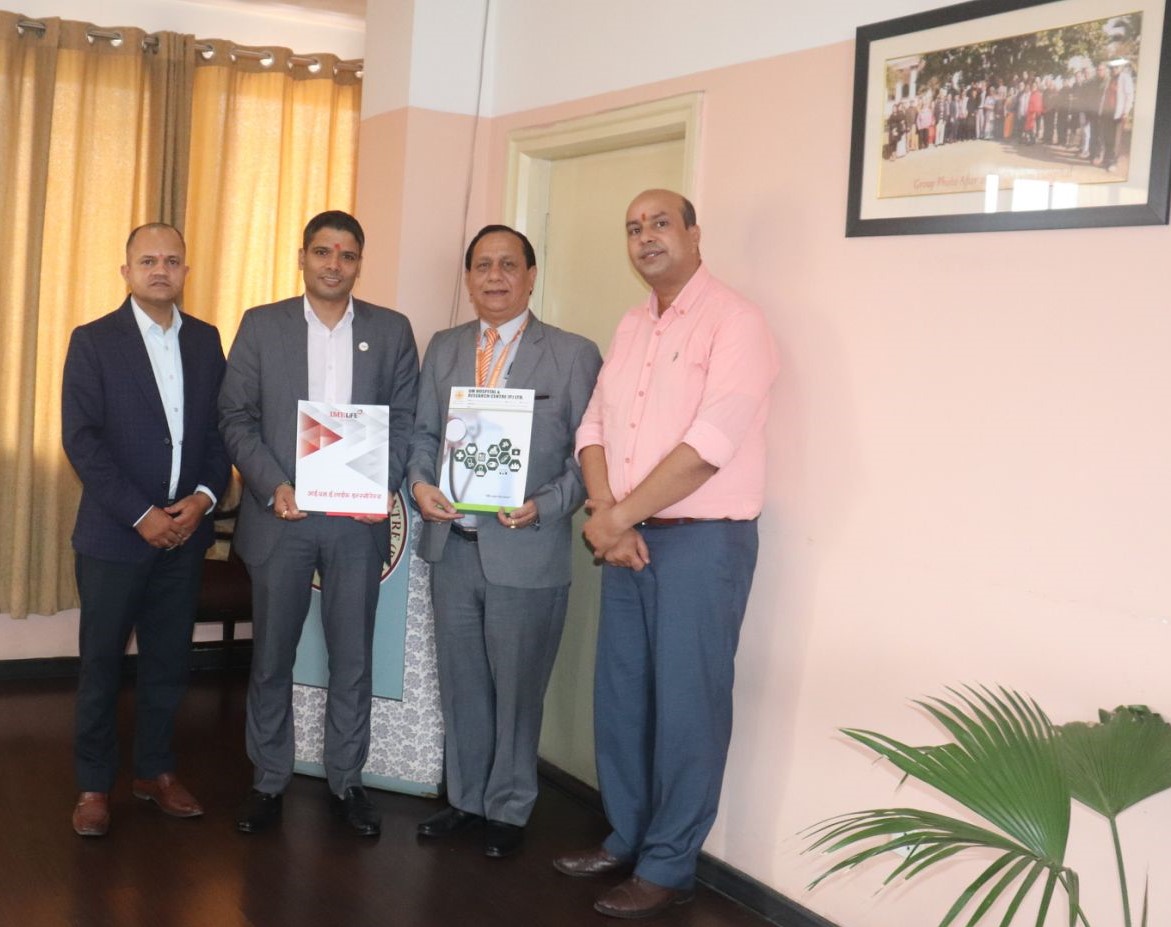 आईएमई लाइफका बिमितलाई ओम हस्पिटलमा छुट हुने