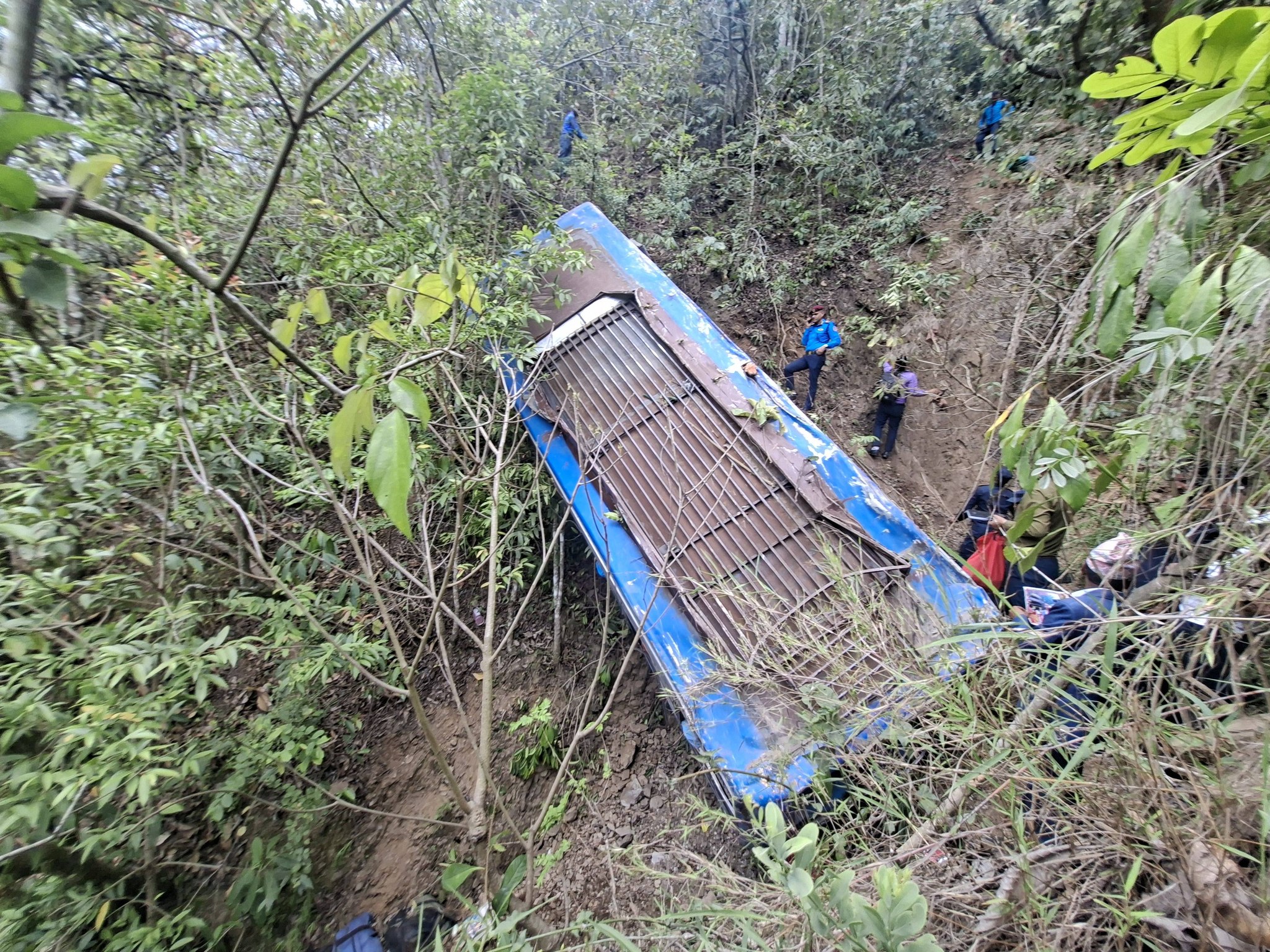अर्घाखाँची बस दुर्घटनामा मृत्यु हुनेको संख्या ४ पुग्यो