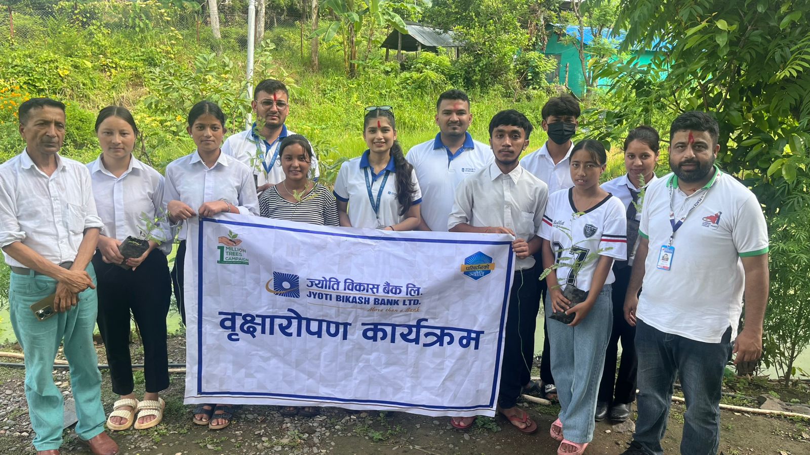 ज्योति विकास बैंकद्वारा देशभर वृक्षारोपण