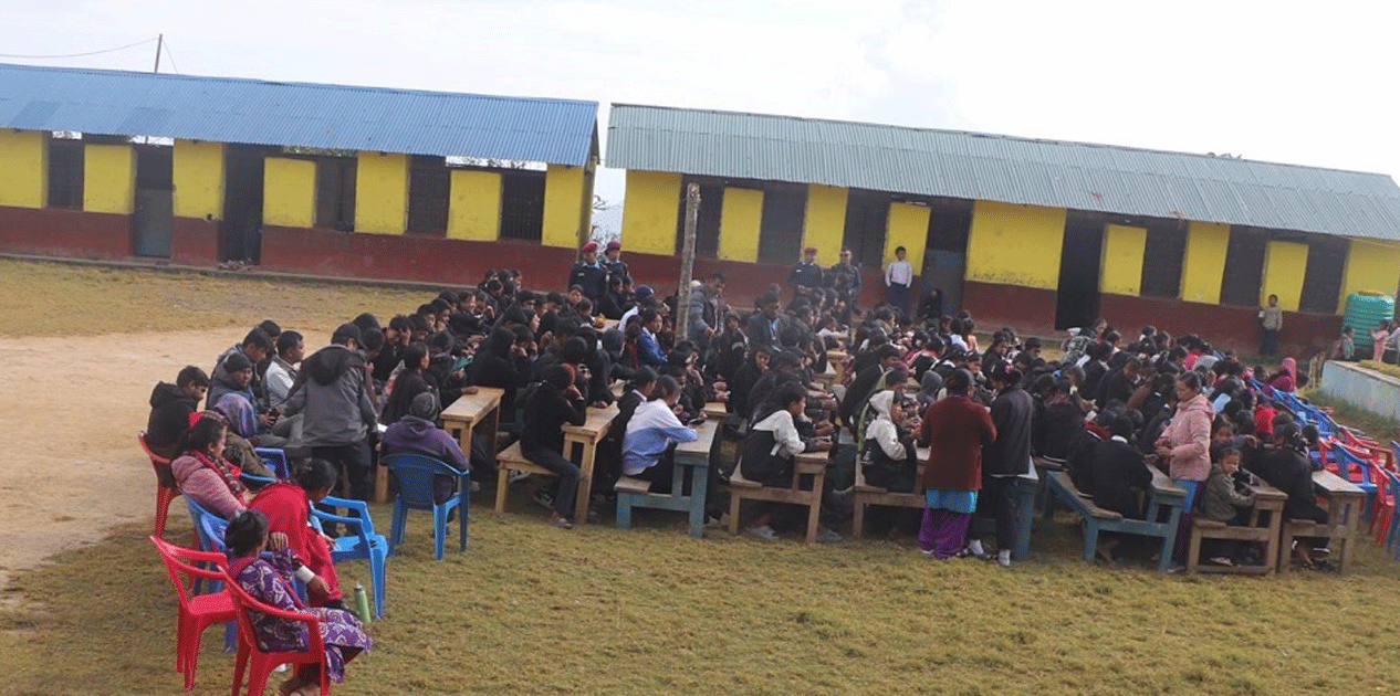 पौवादुङमामा विद्यालय छाडेका बालबालिकाको खोजी अभियान