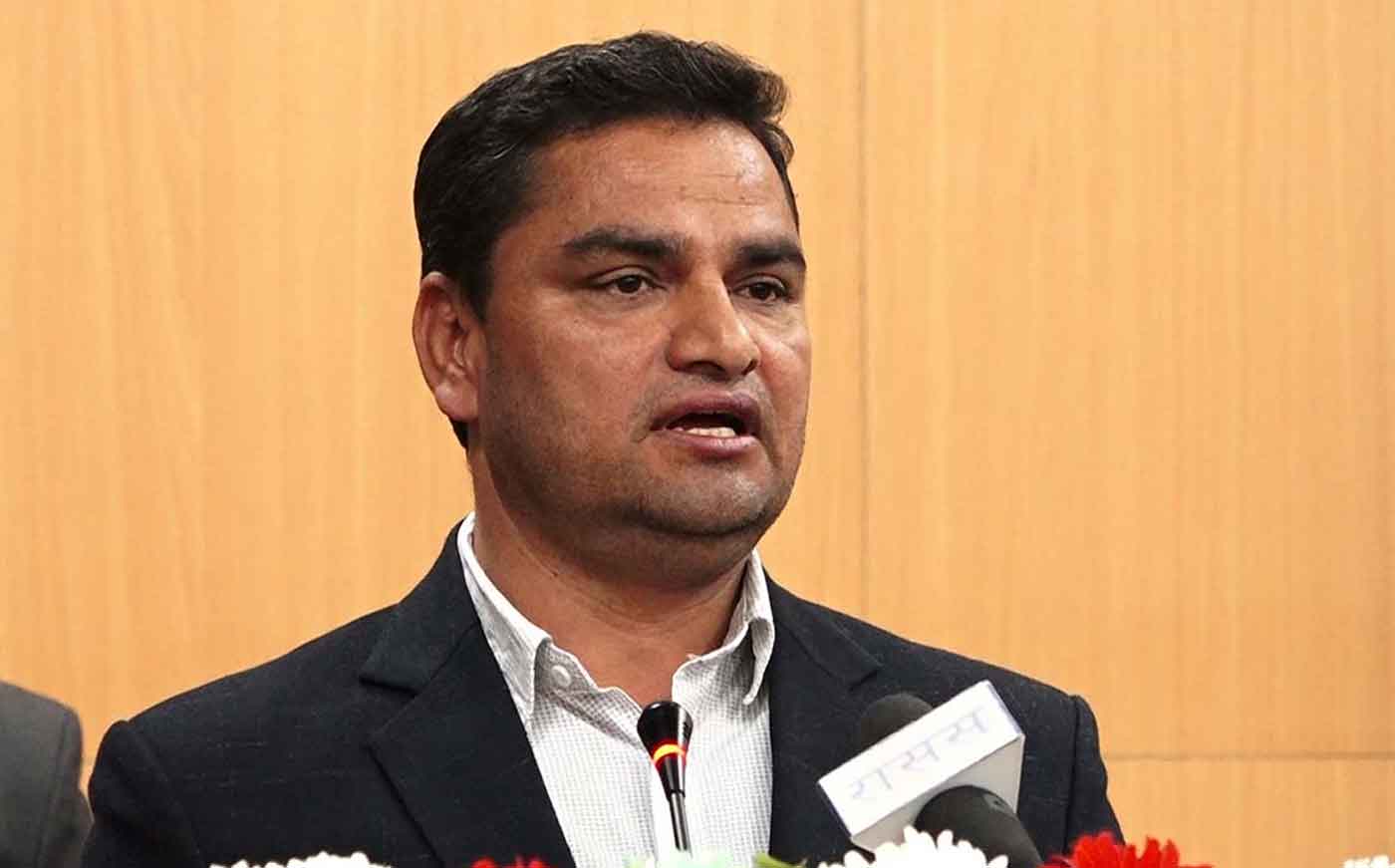 आयुर्वेद उपचारमा जनविश्वास बढाउन आवश्यक छ : मन्त्री पौडेल
