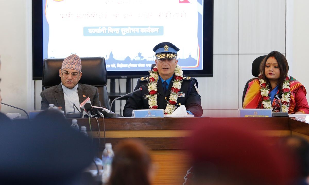 प्रहरीको मनोबल बढाउँदै जनअपेक्षा पूरा गर्ने नवनियुक्त प्रहरी महानिरीक्षक कार्कीको प्रतिबद्धता